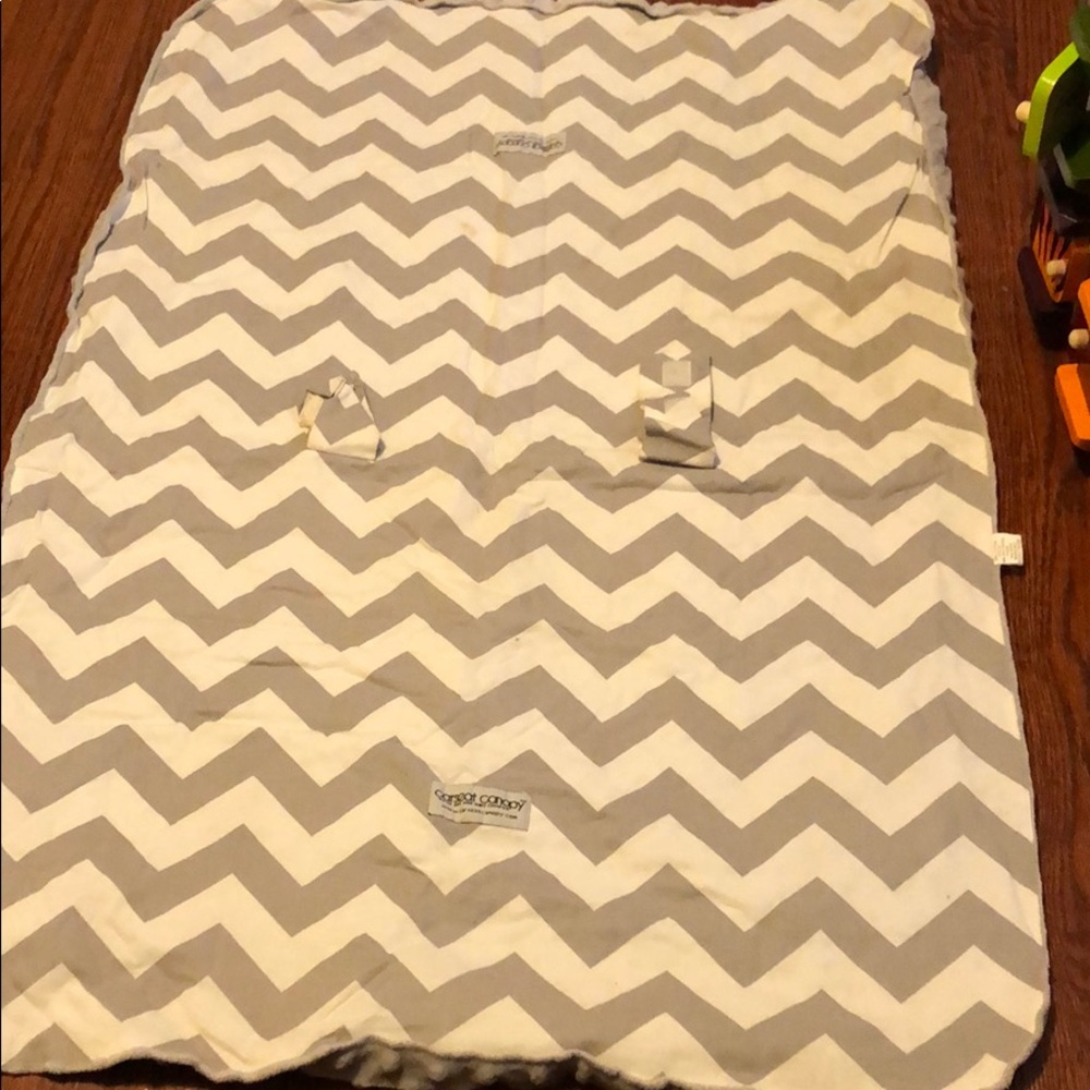 Car seat canopy - Grey Chevron